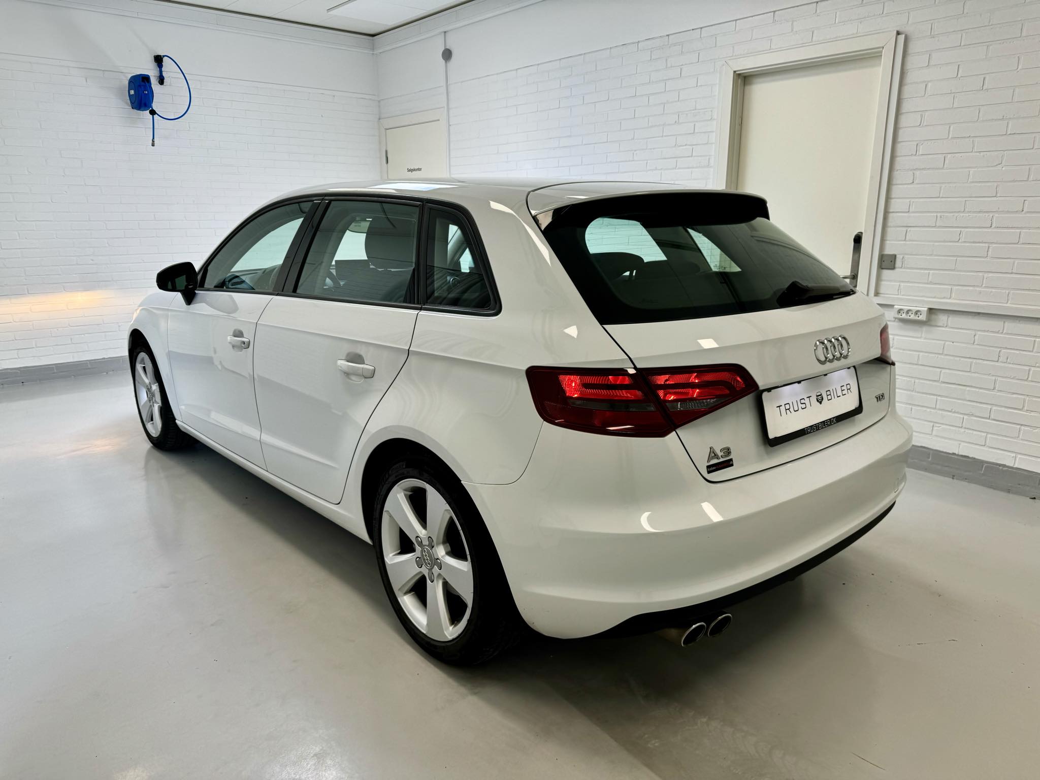 016b70d2-2019-4f2d-855e-53dd86d4f8af