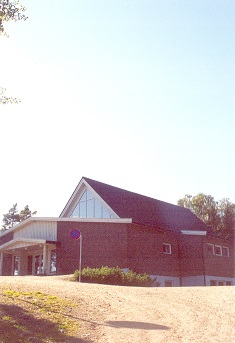 Hafslundsøy kirke i 2001. Foto: Erling Bakken