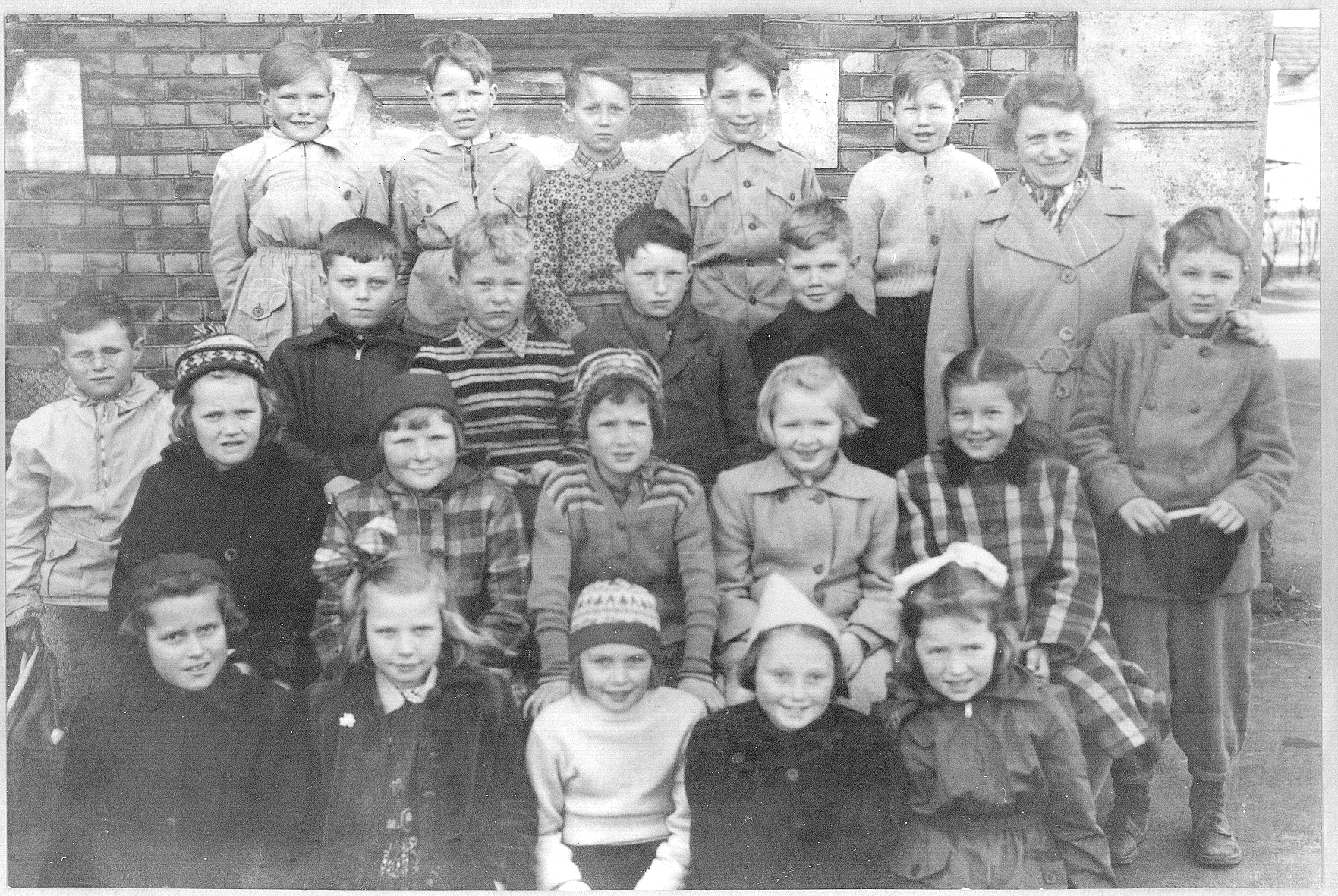 Lande skole i 1954, 3. klasse.