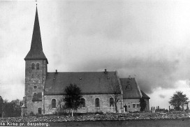 Tune kirke etter innvielsen i 1910