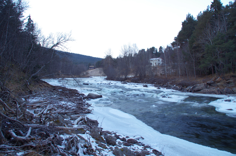 Tunna ved Styggmyrhølen 011212