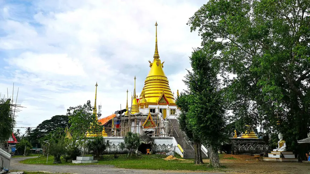 Wat Ang Thong på väg till Ban Krut