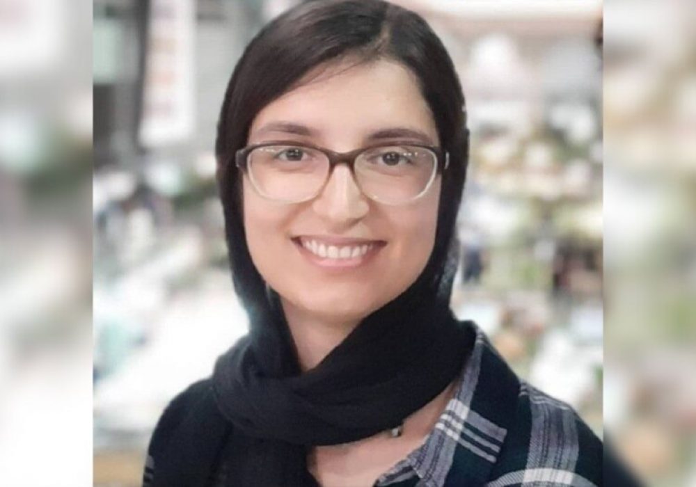 Parisa2 Parisa2