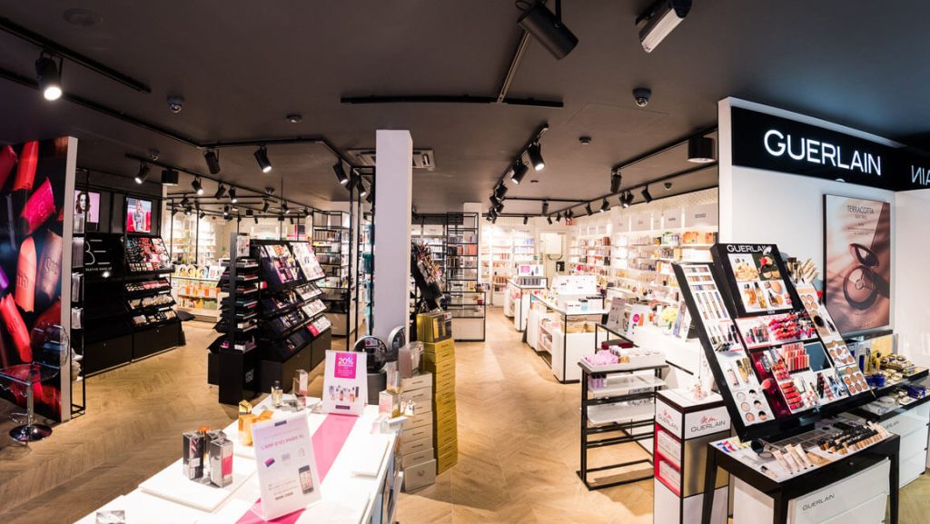 PARIS XL, luxebeauty voor - Turnhout City Guide