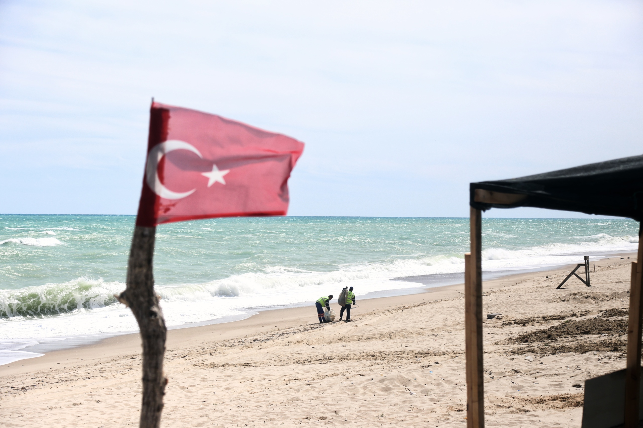 U Turskoj rekordan broj oboljelih, uvode se stože mjere: vjenčanja dopuštena do maksimalno jedan sat