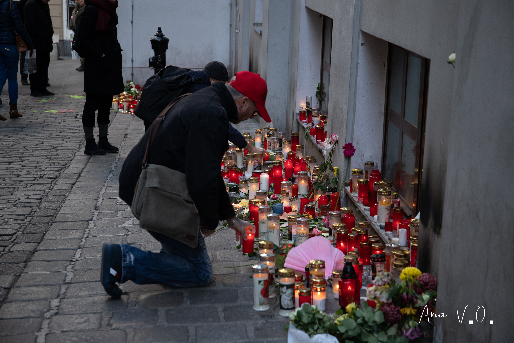 AUSTRIJSKI MEDIJI: Bečki terorist ugostio u Beču islamiste iz Njemačke i Švicarske