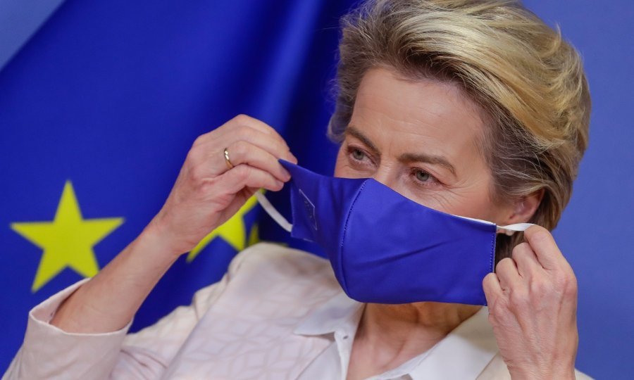 Von der Leyen: Do ljeta trebamo cijepiti 70 posto odrasle populacije