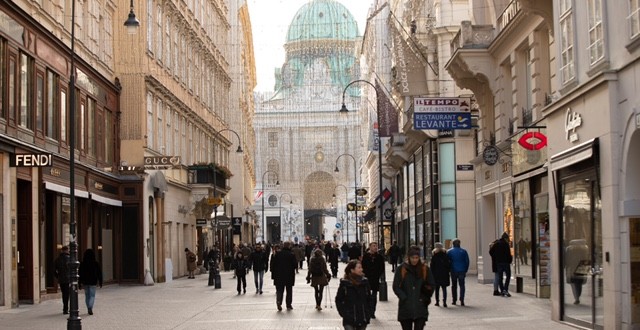 DOSADILA IM OGRANIČENJA: Austrijanci najnediscipliraniji u trećem lockdawnu, samo 27 posto smanjilo kretanje