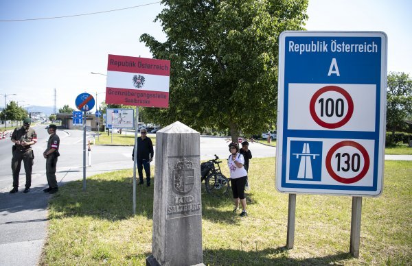 NOVA UREDBA: Za ulazak u Austriju na snazi i dalje obveza 10-dnevne karantene i mogući prekid nakon pet dana negativnim testom