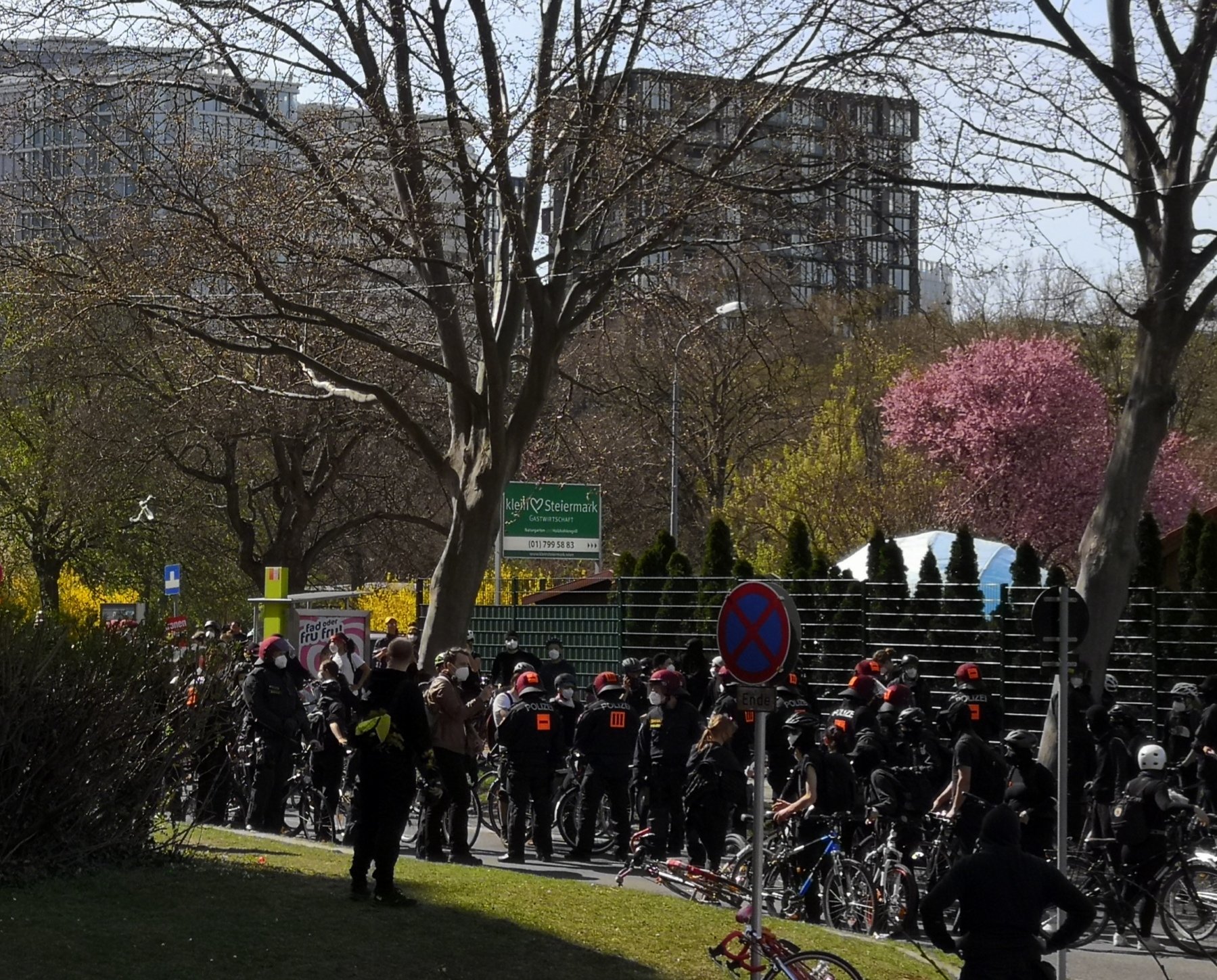 Demonstracije protiv korona mjera u Beču