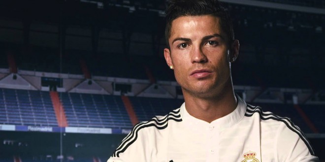 Cristiano Ronaldo potpisao je najbogatiji ugovor u povijesti nogometa; svakog će se jutra CR7 buditi bogatiji za 555.555 eura…