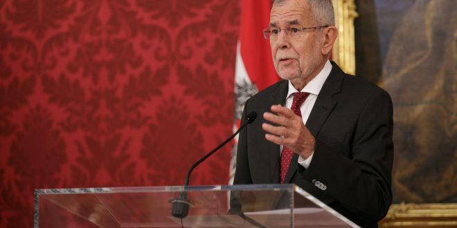 PO NALOGU USTAVNOG SUDA: Austrijski predsjednik zaprijetio ministru financija egzekucijom: ‘Ovako nešto još se nije dogodilo’