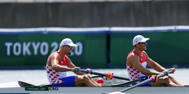 OI TOKIO: Hrvatski dvojac Martin i Vadent Sinković pobijedili su u kvalifikacijskoj utrci dvojac bez kormilara