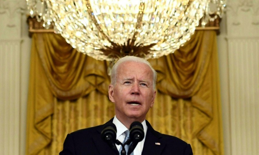 Biden došao s odmora, vratio se u Bijelu kuću i obratio se naciji oko kaosa u Afganistanu: Istina je da se ovo dogodilo brže nego što smo očekivali