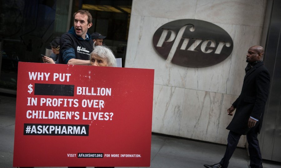 Svi Pfizerovi skandali: Lijekovi koji uzrokuju oštećenje srca, podmićivanje liječnika i lažno oglašavanje