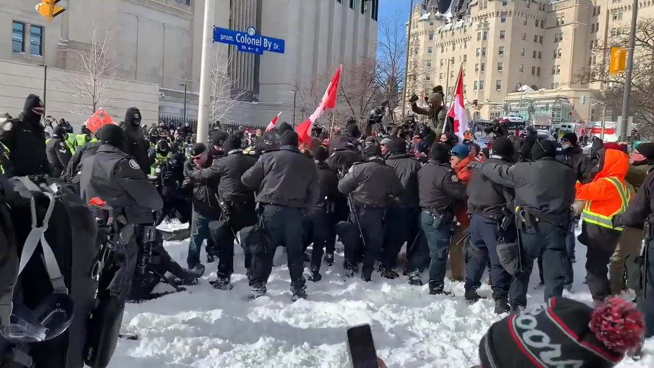 Kanada – Ottawa – proglasili izvanredno stanje i uklanjaju prosvjednike