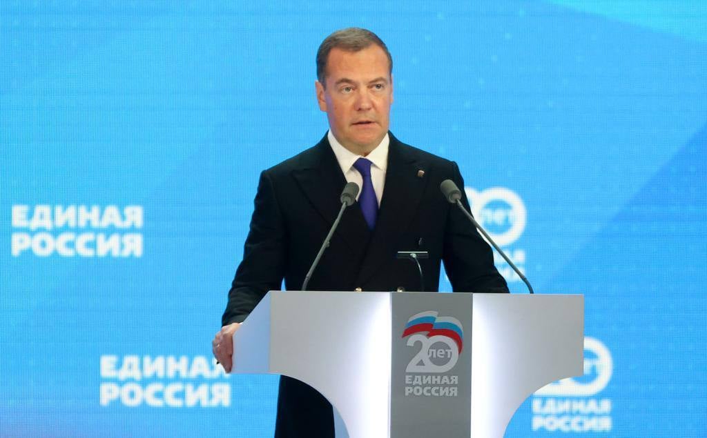 Medvedev upozorava NATO i svijet: Poraz Rusije u Ukrajini mogao bi izazvati nuklearni rat