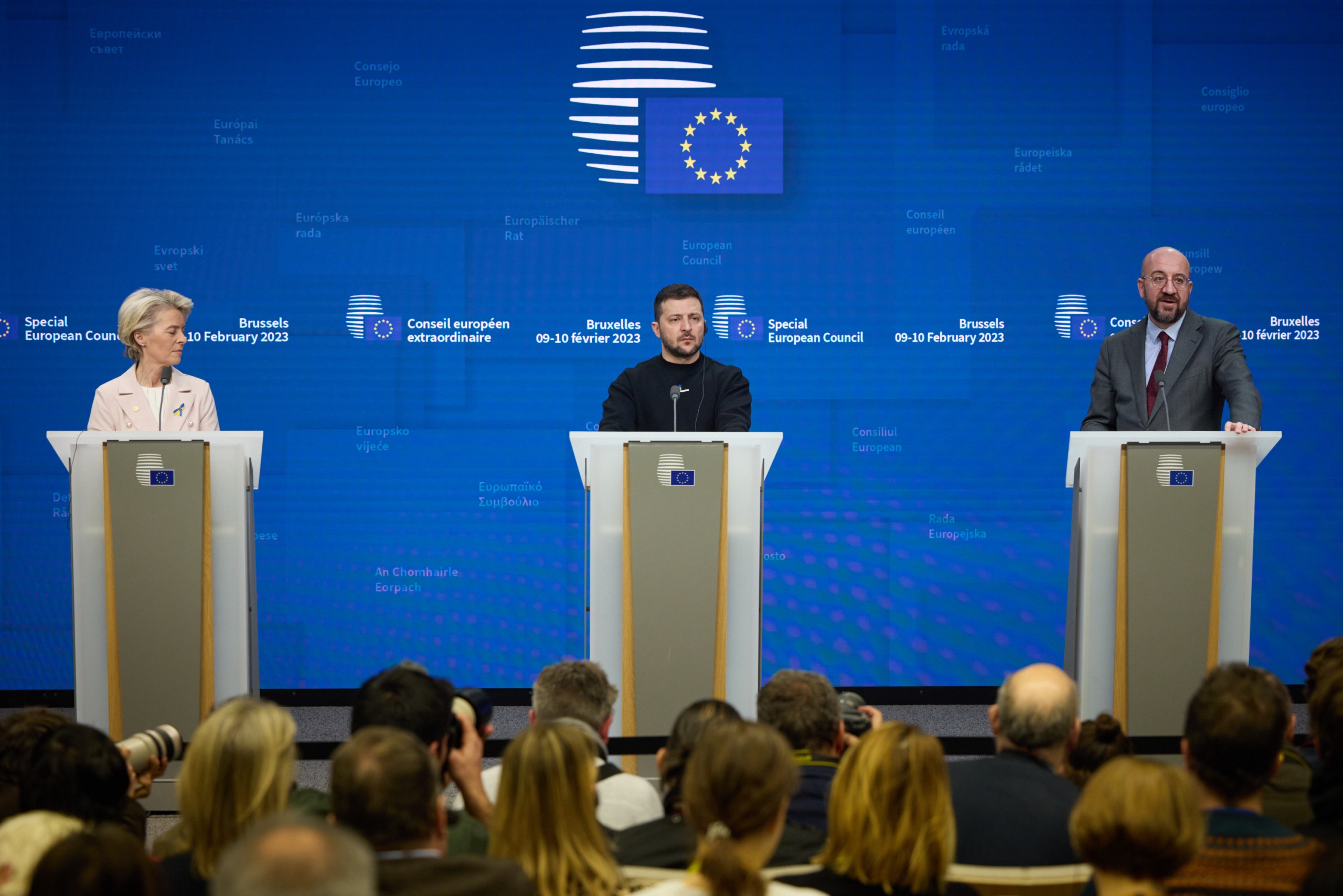 Zelenski u Bruxellesu dočekan ovacijama, uz jasnu poruku: Put do članstva u EU bit će dug i težak