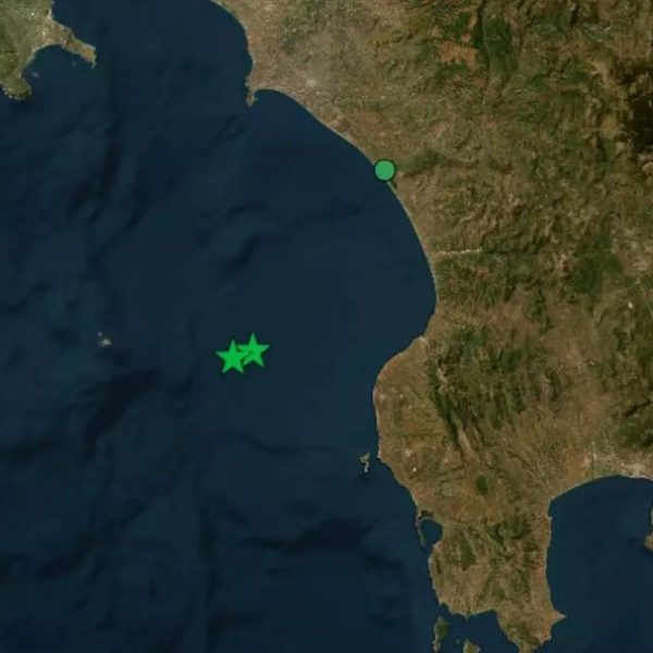 Grčku pogodila dva jaka potresa