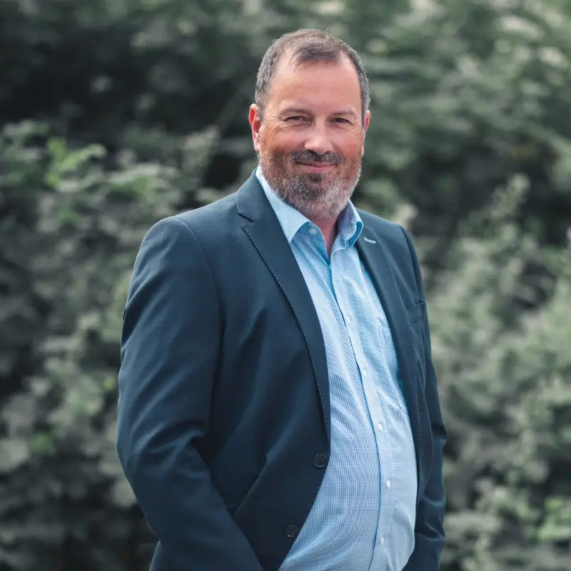 Brian M Larsen