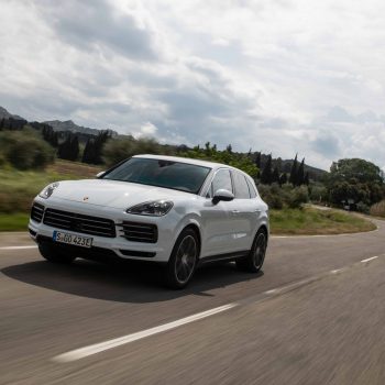 Porsche Cayenne selvkørende front