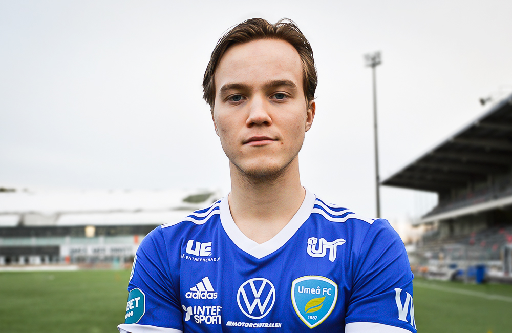 Adam Sandström tar steget till A-laget