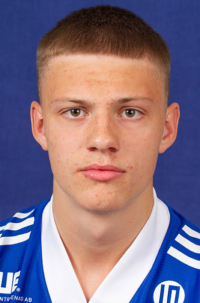 38. Rasmus Andersson