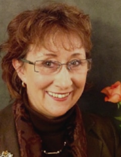 Lois Mason | Family & Funeral Celebrant