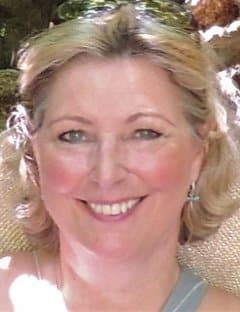 Sarah Wyatt | Family & Funeral Celebrant