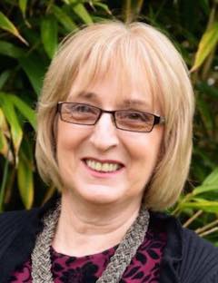 Caroline McCarthy | Family & Funeral Celebrant