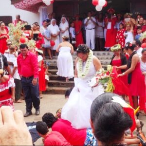 french polynesia wedding walk