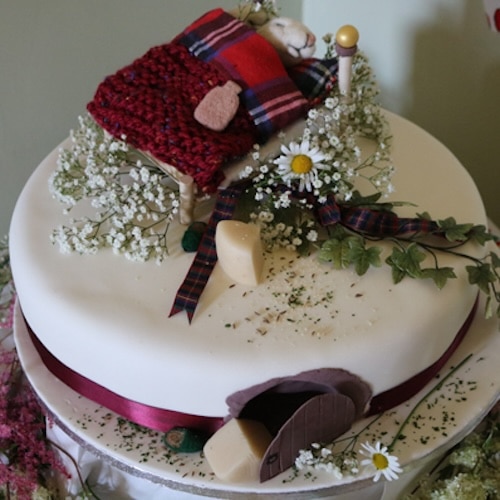 lorna todd wedding and funeral celebrant cake