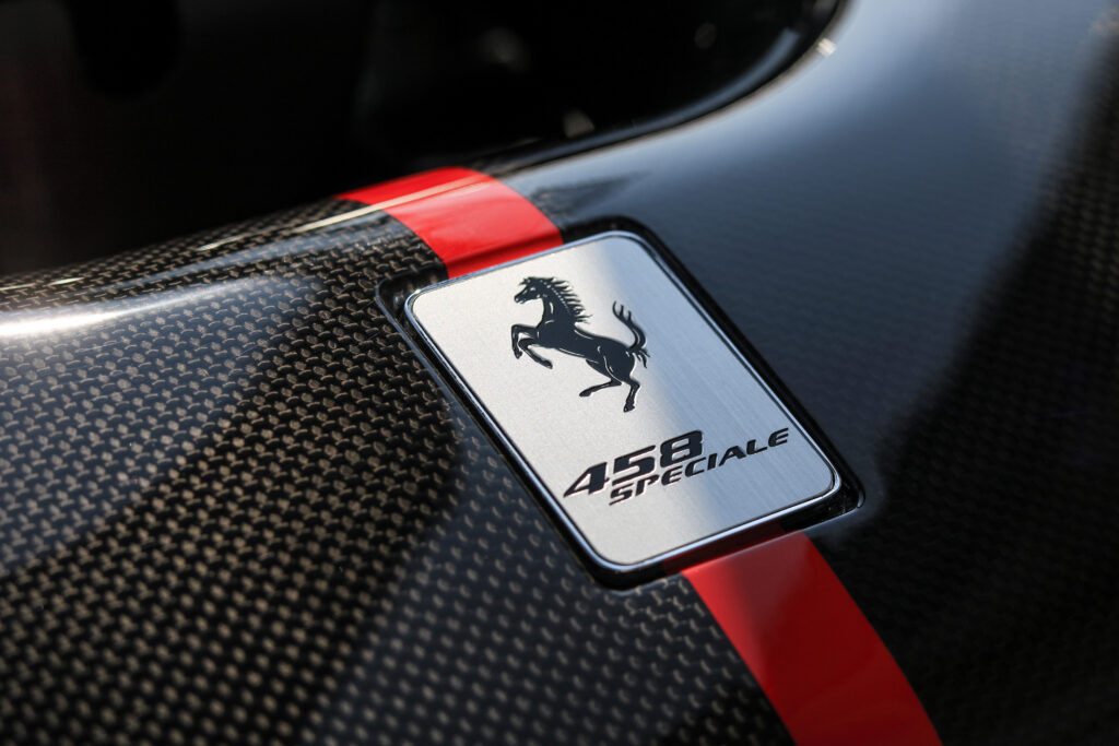 Ferrari 458 Speciale Emblem