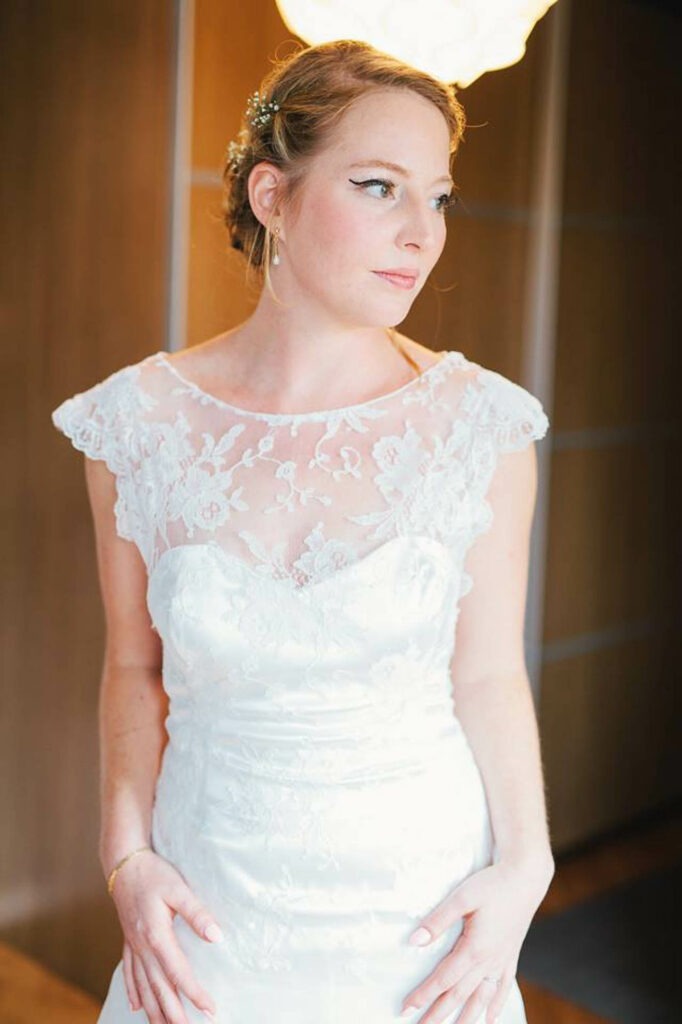 Anne-sophie devant dentelle -Walravens