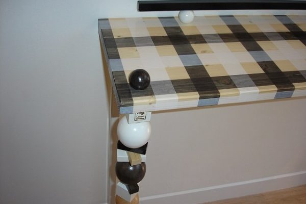 White-Black-side-table