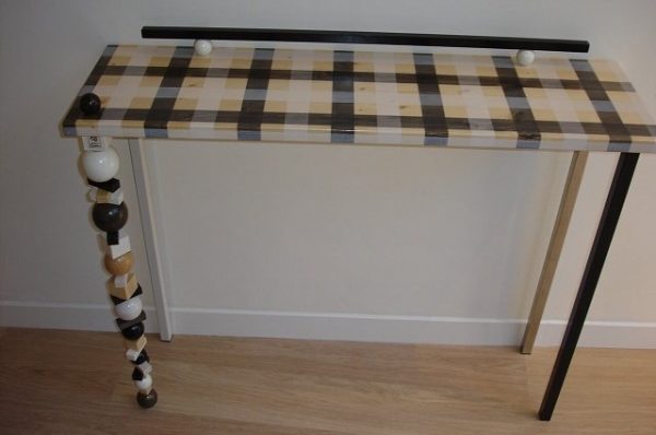 small accent table