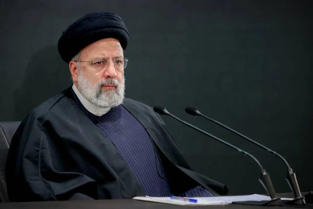 Irans president Raisi og utenriksminister bekreftet omkommet i helikopterstyrt