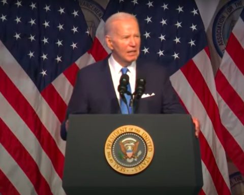 Biden kaller diskriminerende DEI-politikk for USAs "viktigste styrke