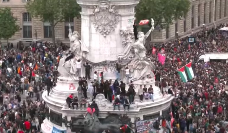 [DIREKTESENDING] Demonstrasjoner mot Le Pen og hennes parti i Frankrike