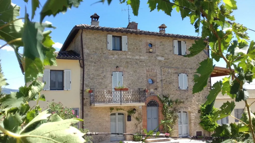 logeren bij Belgen in Italië Cum Grano Salis boutique B&B in Umbrië