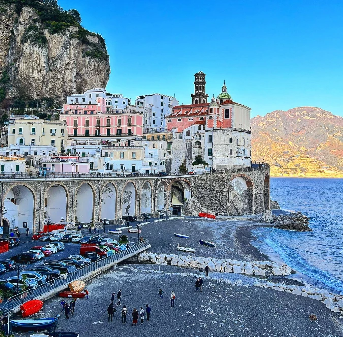 De Amalfikust in Itali&euml; bezoeken