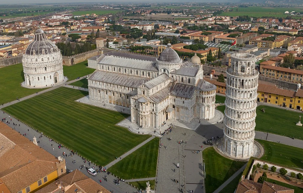 De scheve toren van pisa