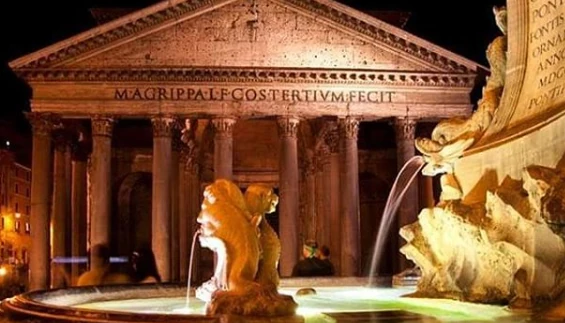 Betalen voor een bezoek aan het Pantheon in Rome