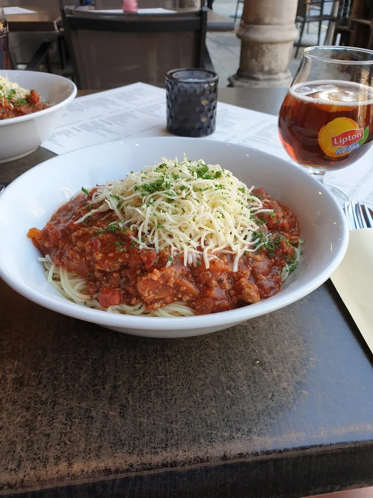 Italiaan eten in kortrijk