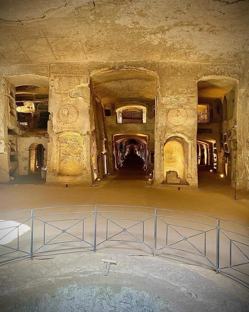 catacomben napels