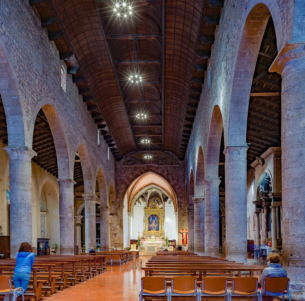 Interieur van de Chiesa di San Francesco d’Assisi in Brescia