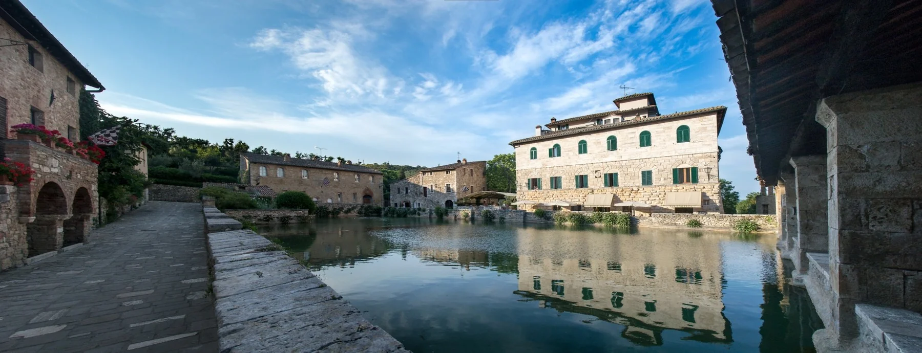 Montepulciano bezoeken Thermaal plein van Bagno Vignoni