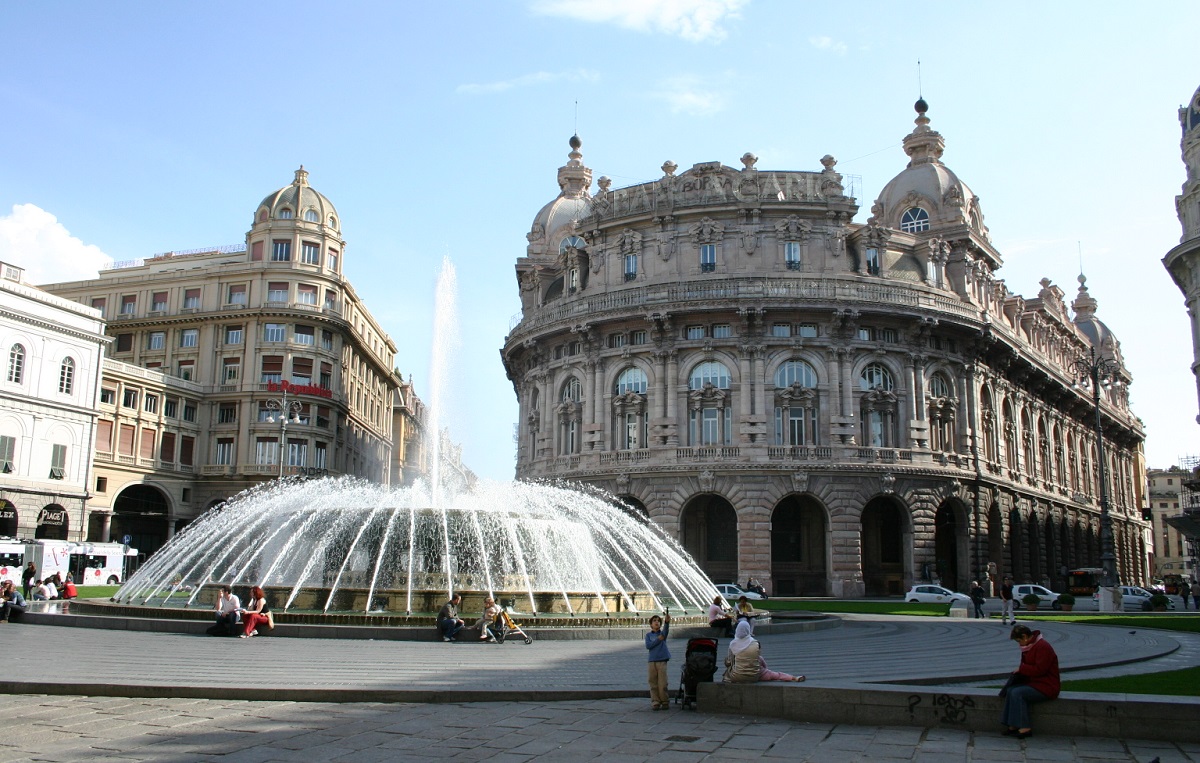 Ferrari Square, Genova