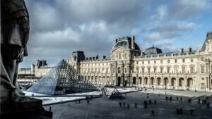 Louvre, Paris