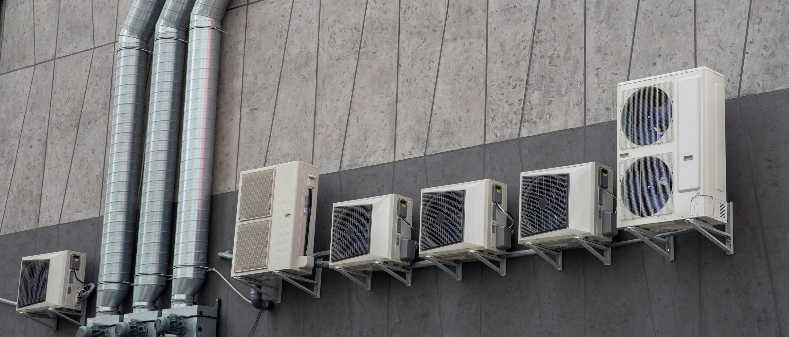 Airco buitenunit installatie bestaande woning
